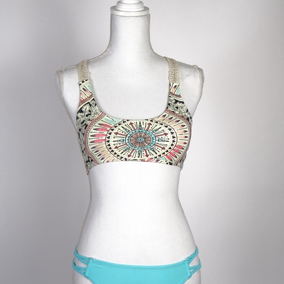 Reteron  Back Crochet Tile Green Swimsuit - Picture 2 of 8